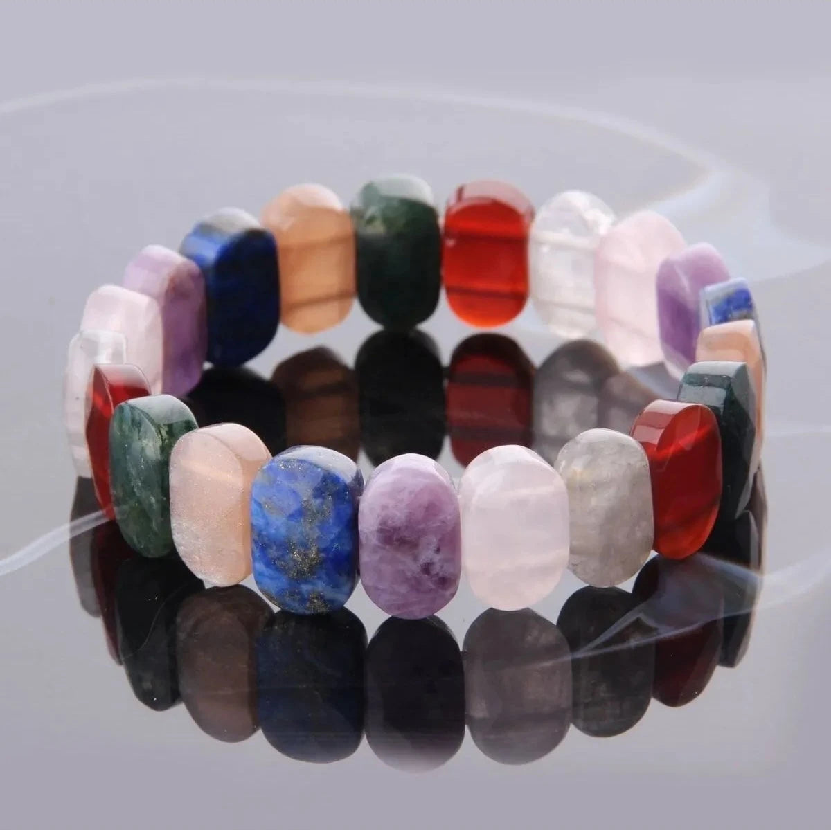 Einzigartiges Naturstein-Armband