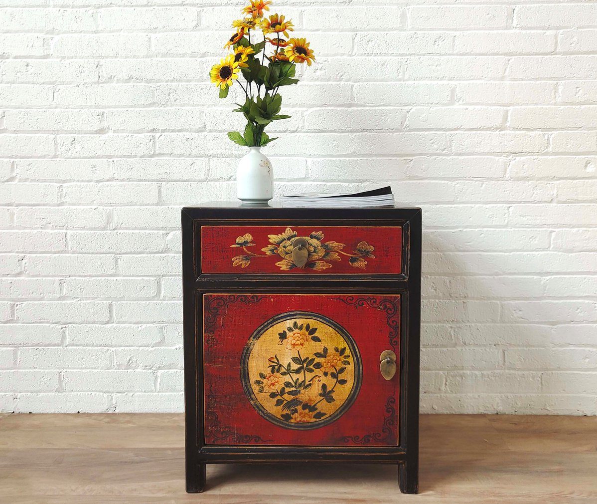 Vintage Asia Chinesisches Nachtkästchen Nachttisch "RedMagic" - Art. 35191-9